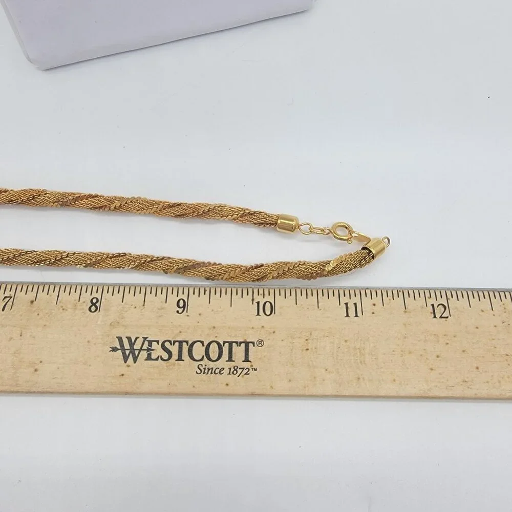 Vintage‎ Twist Necklace Yellow Gold Tone 22 in.
